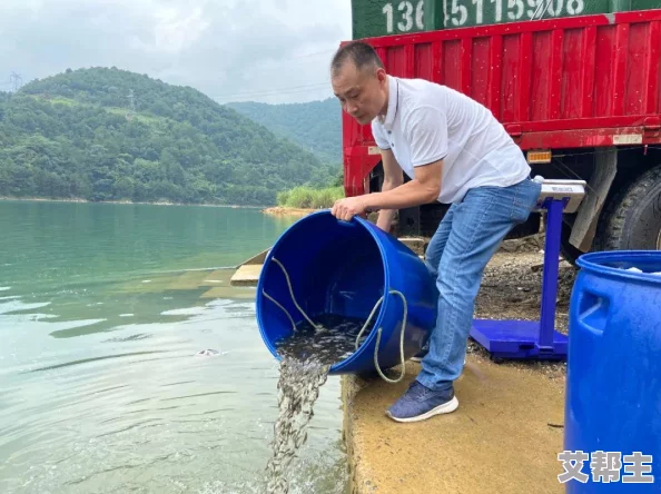 一级片视频在线网友认为该视频内容丰富多样，适合不同观众的需求，但也有部分人对其合法性和道德性表示担忧